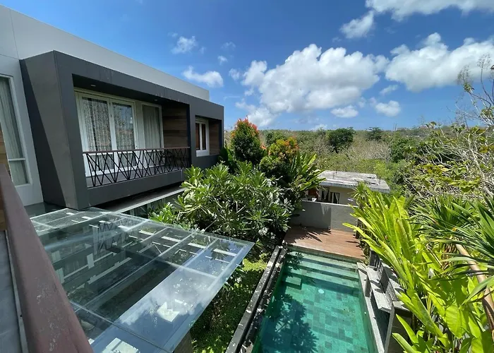 Arty Bali Uluwatu